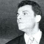 André