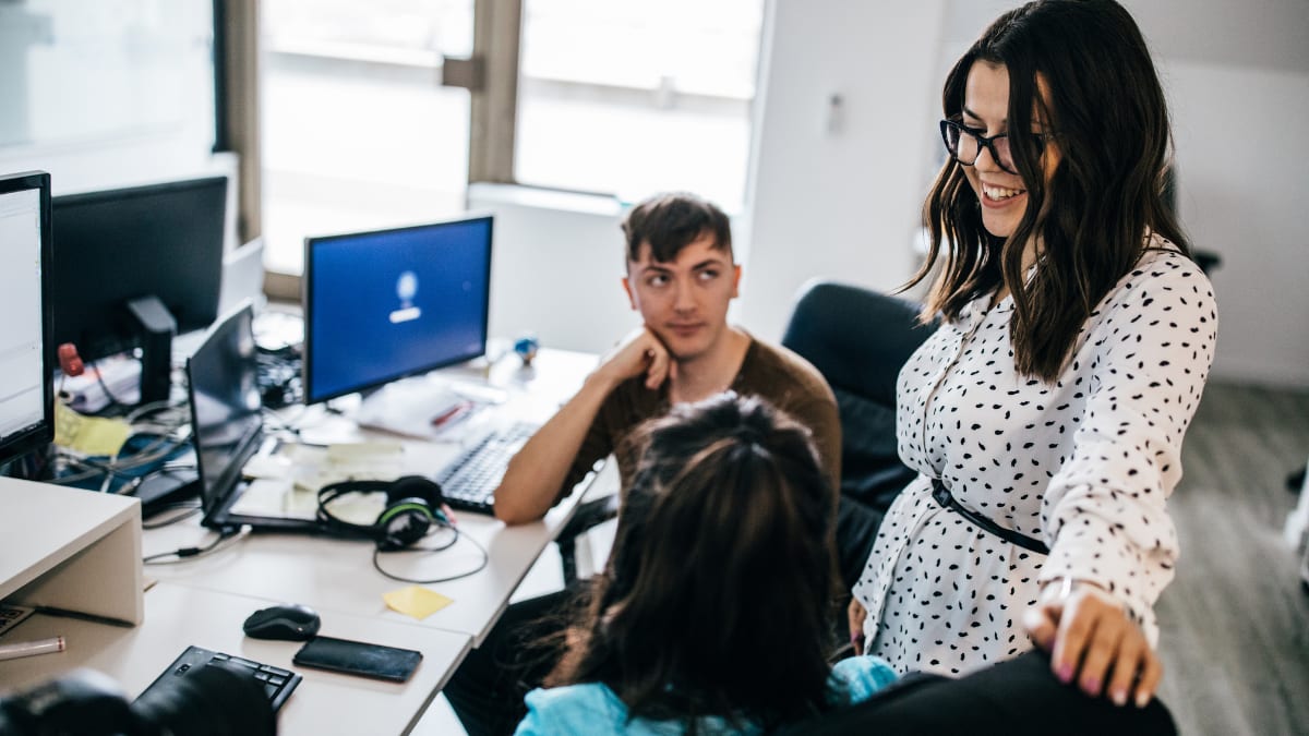 data analysts talking together