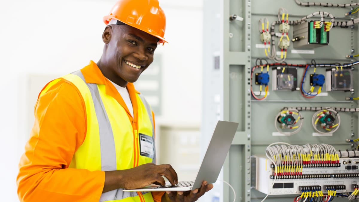 electrical engineer monitoring the status of an electrical system