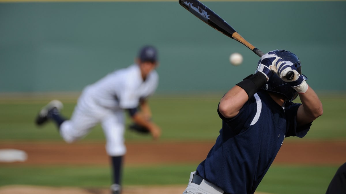baseball player ready to hit a pitch