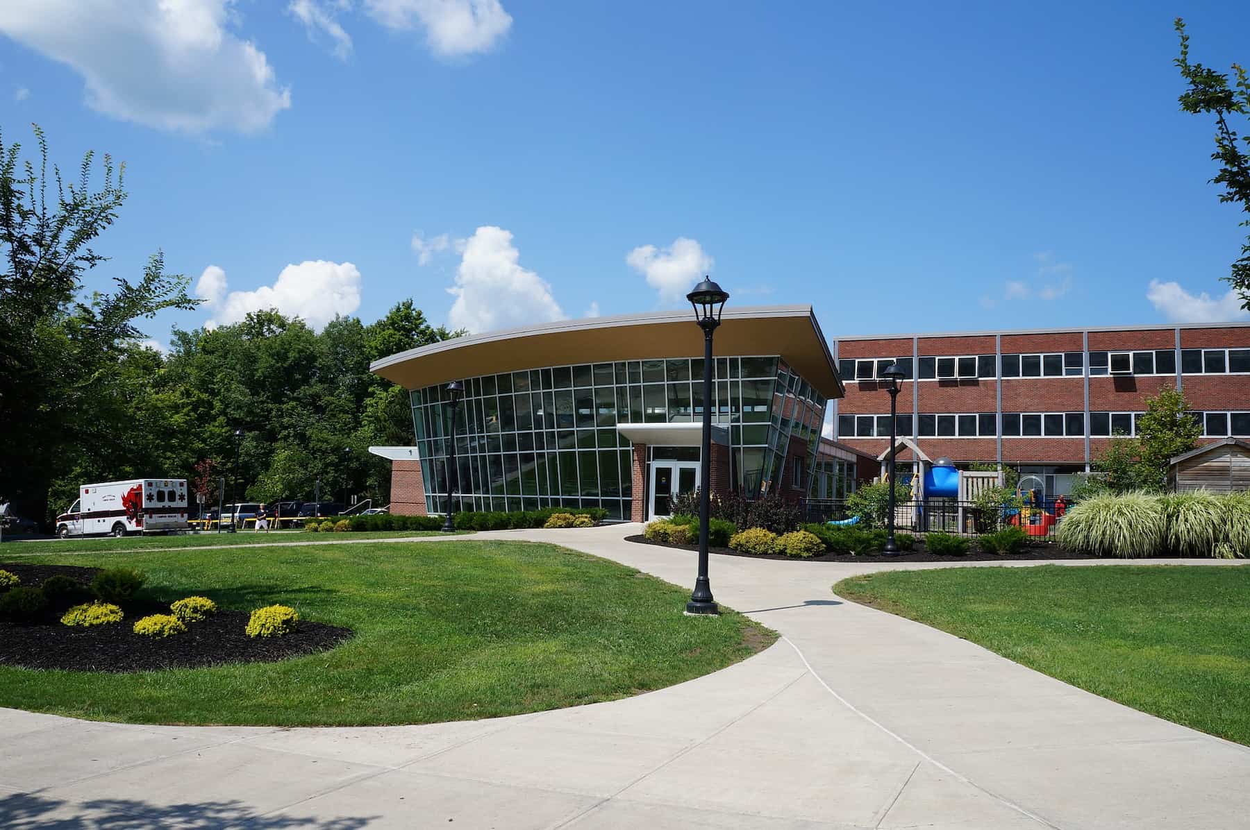 Community college building
