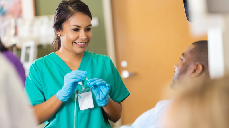 How to Become a Phlebotomist: Top Degree Programs to Consider
