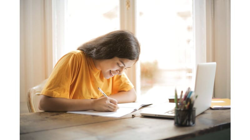 5 Inexpensive Online Master’s Programs in Library Science